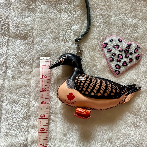 Leather Loon Wristlet Change Purse Canadian Souvenir - Picture 6 of 8